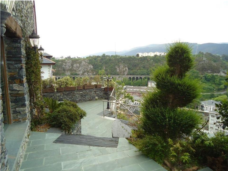 Casona El Gurugu Otel Luarca Dış mekan fotoğraf